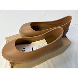 UGGguard 2.0 protective rubber galosh size small (6-8) women’s shoes to go over